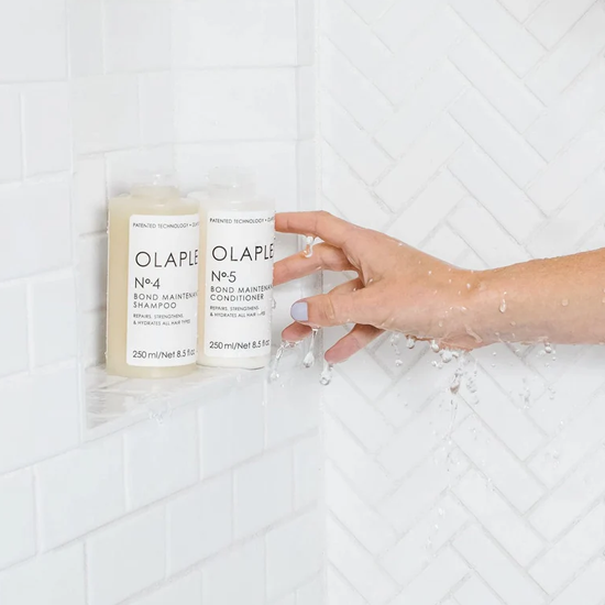 Olaplex No.4 + No.5 Daily Cleanse & Condition Duo Combo - 250ml