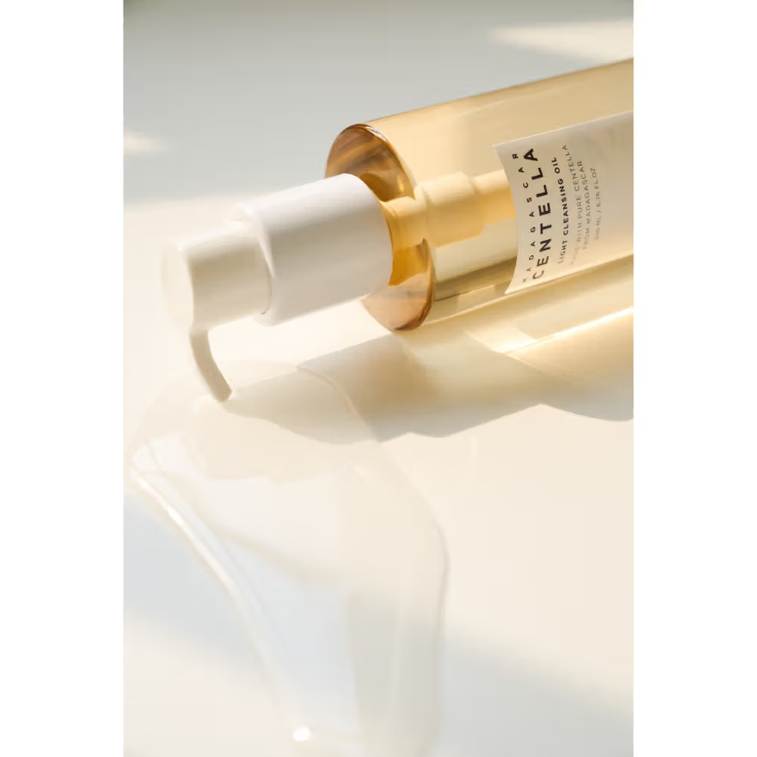 SKIN1004 Madagascar Centella Light Cleansing Oil -30ml